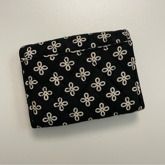 Vera Bradley Petite Trifold Wallet Mini Concerto Flower Floral Black Cream Ivory - Picture 3 of 11